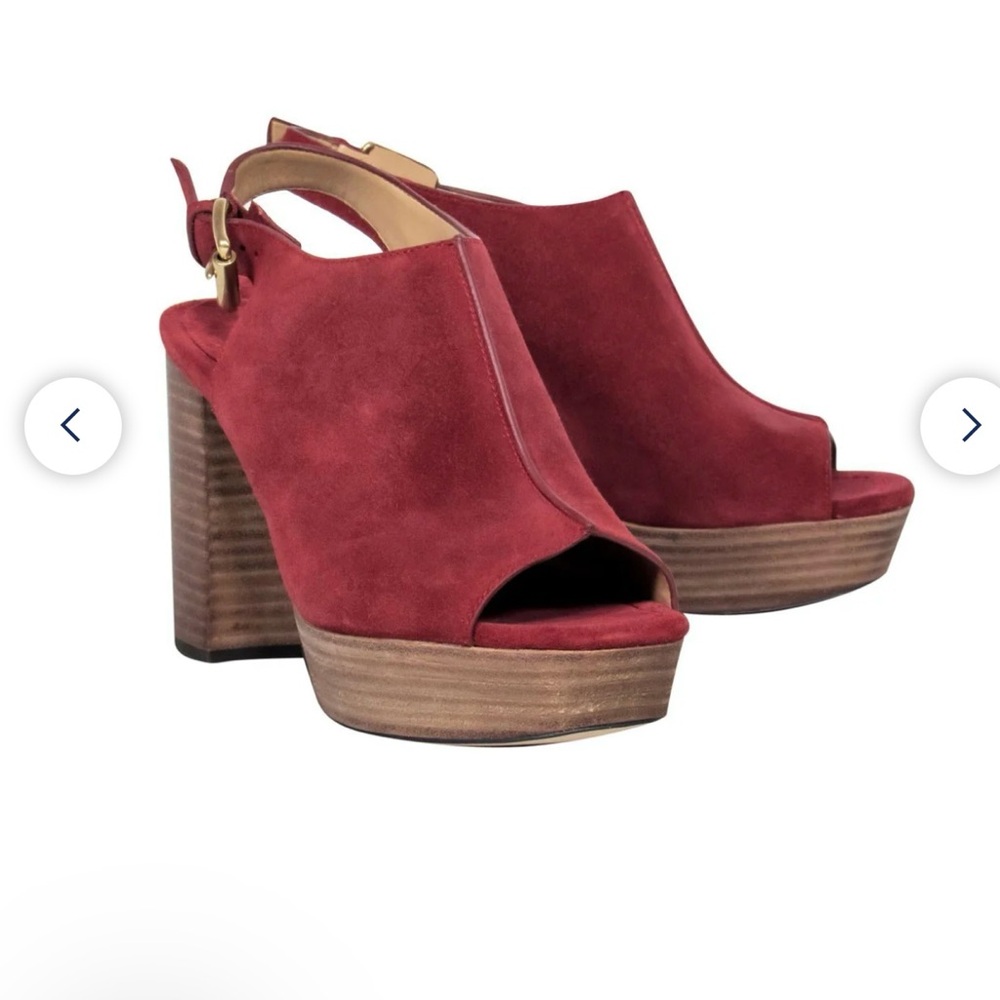 Michael Kors Elegant Red Suede Platform Heels Coral size 8 NEW fits a size 8.5